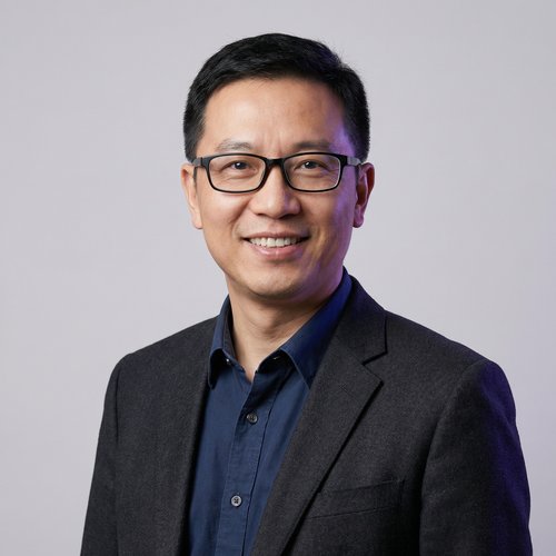 镜子前面首席导演陈明远